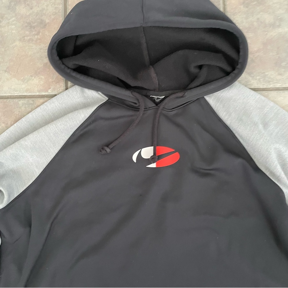 Nike Therma-FIT Women's Black/Grey‎ Fleece Training Hoodie (DD5205-010) Size L - Picture 2 of 6